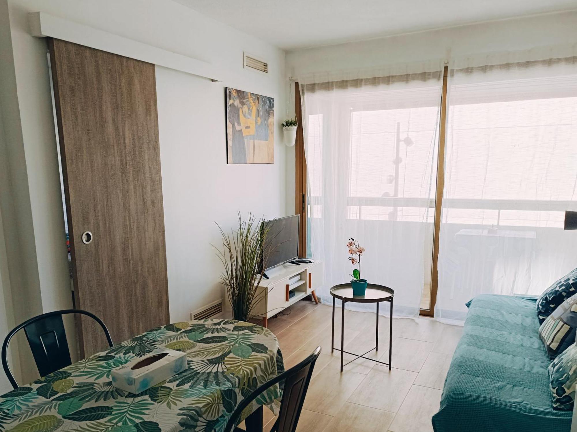 2 Pieces Climatise Avec Balcon Dans Le Vieil Antibes, Residence Avec Ascenseur מראה חיצוני תמונה