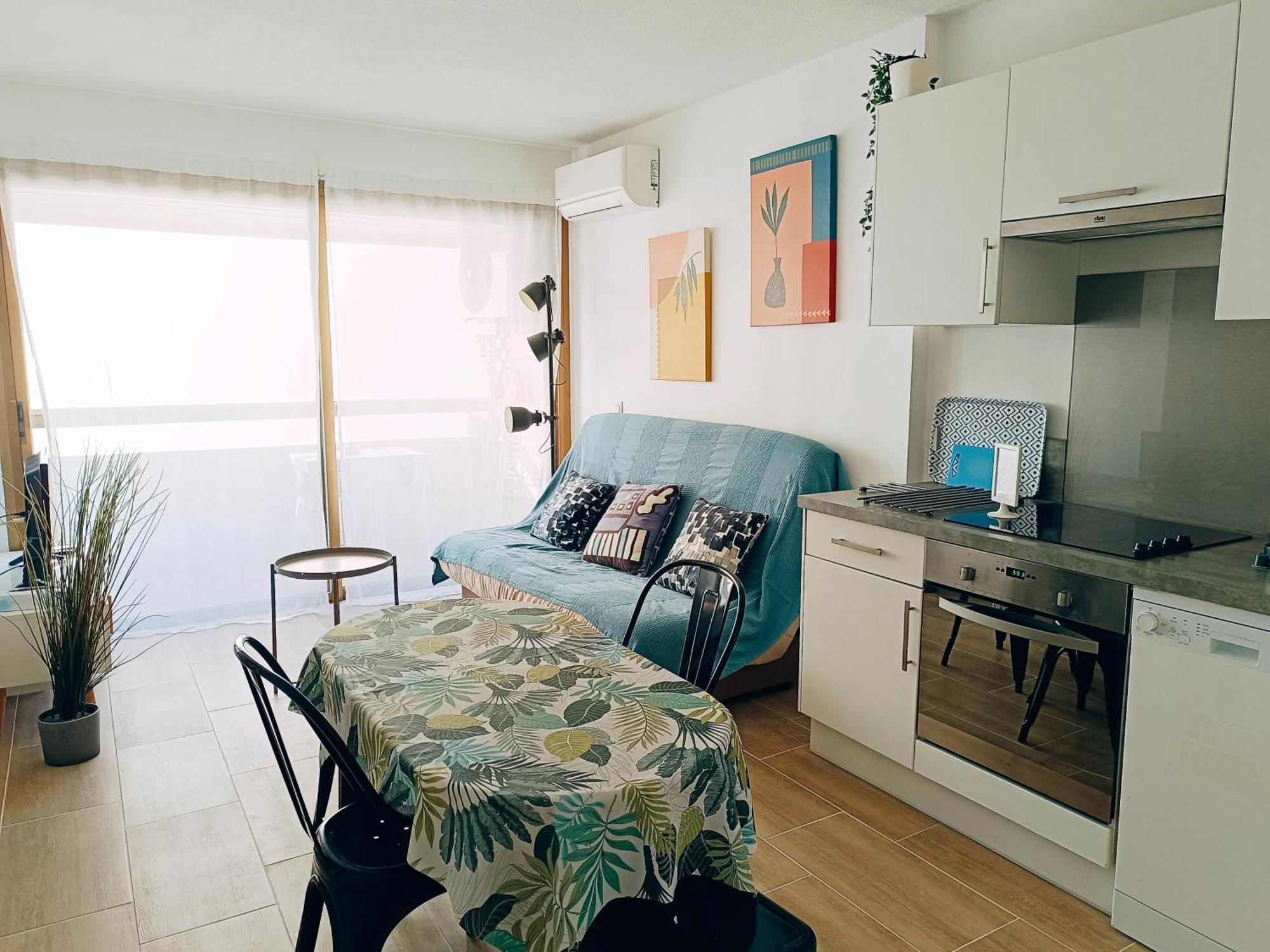 2 Pieces Climatise Avec Balcon Dans Le Vieil Antibes, Residence Avec Ascenseur מראה חיצוני תמונה